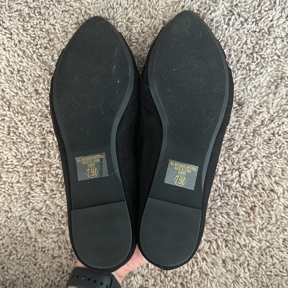 Black flats - Picture 3 of 3